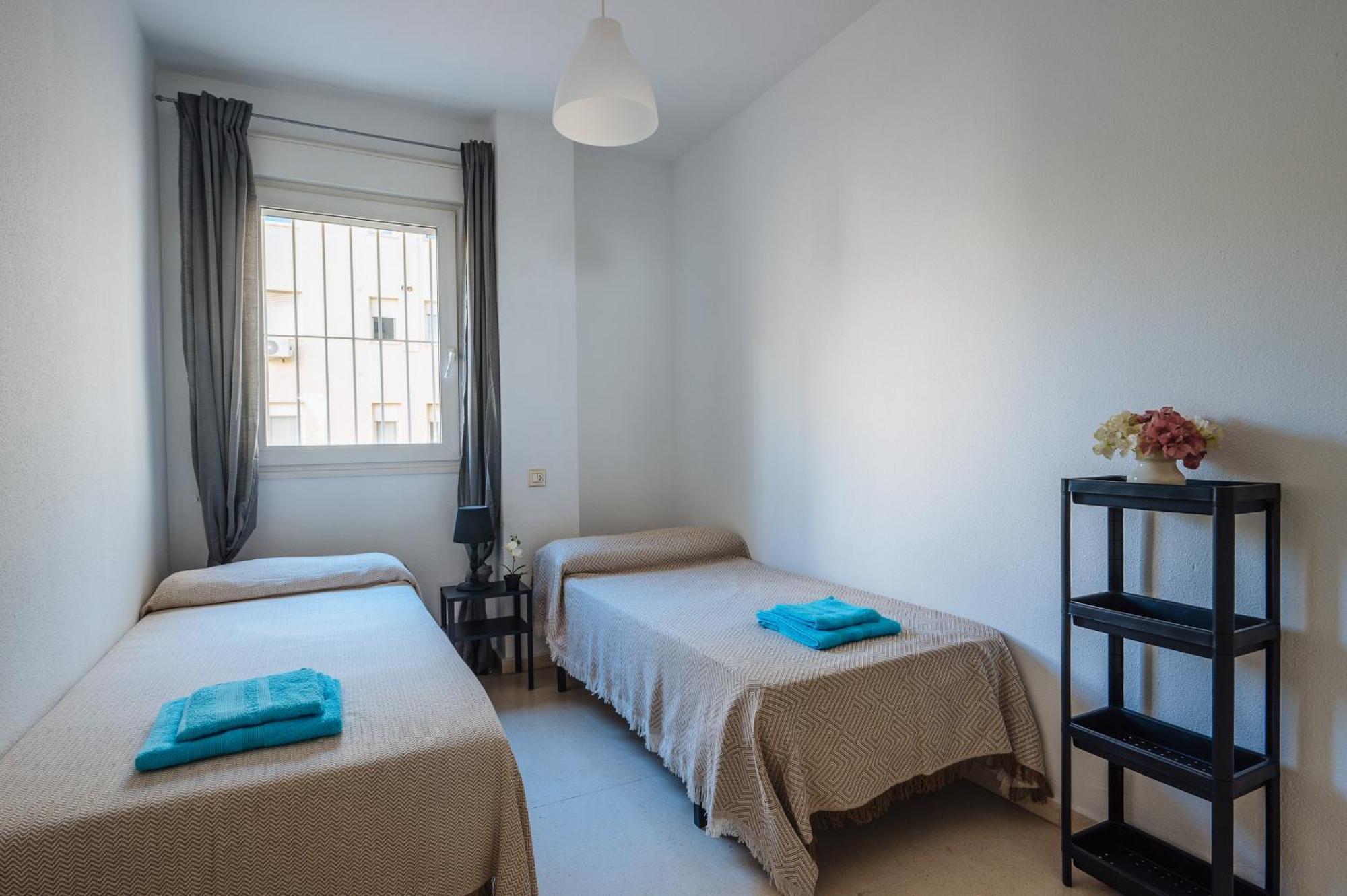 Piso Familiar Virgen Del Rocio Apartamento